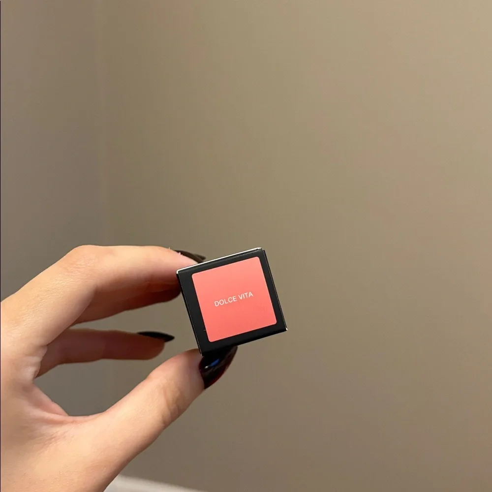 NWT NARS Cosmetics Afterglow Liquid Blush shade dolce vita .23 Fl Oz.